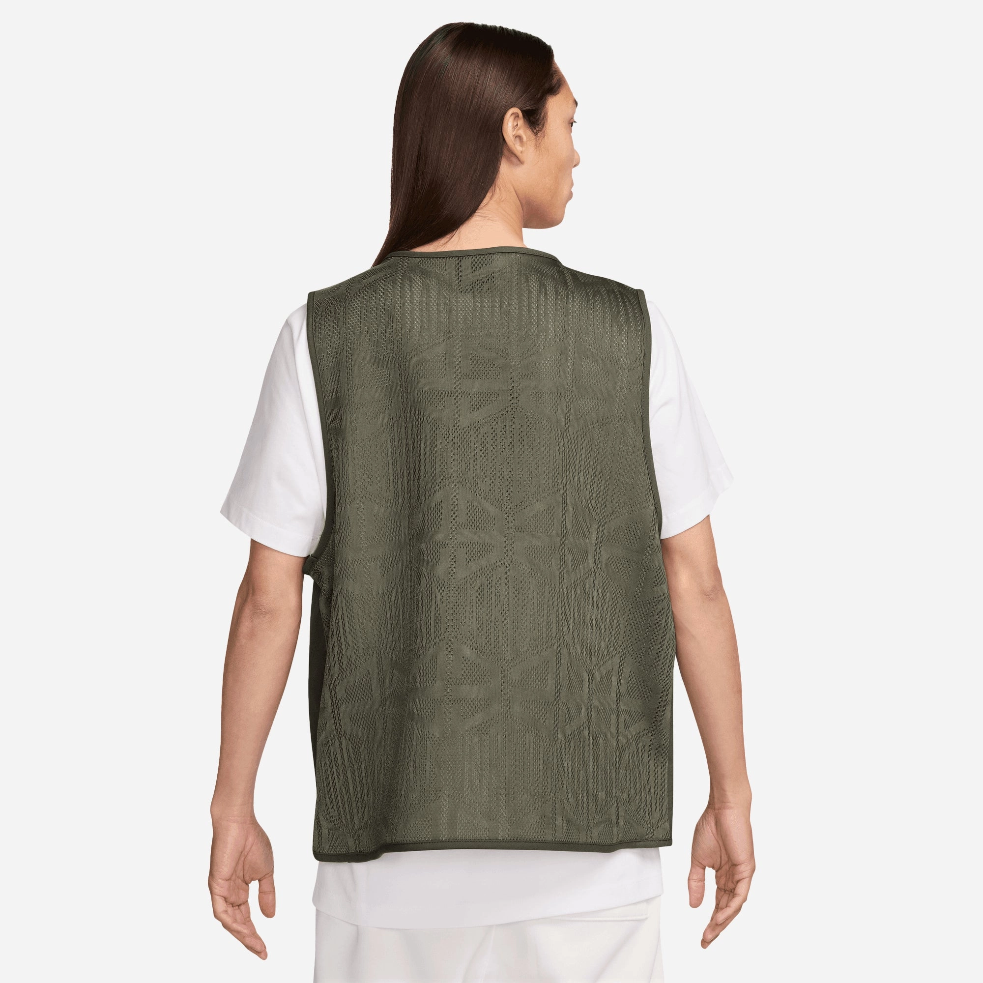 JORDAN | ESSENTIALS VEST { MEDIUM OLIVE