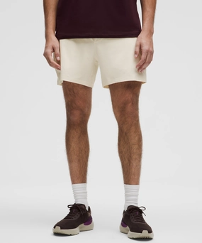 Lululemon Pace Breaker Short 5 - Lined