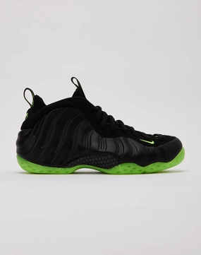 Nike Air Foamposite One 'Black Volt'