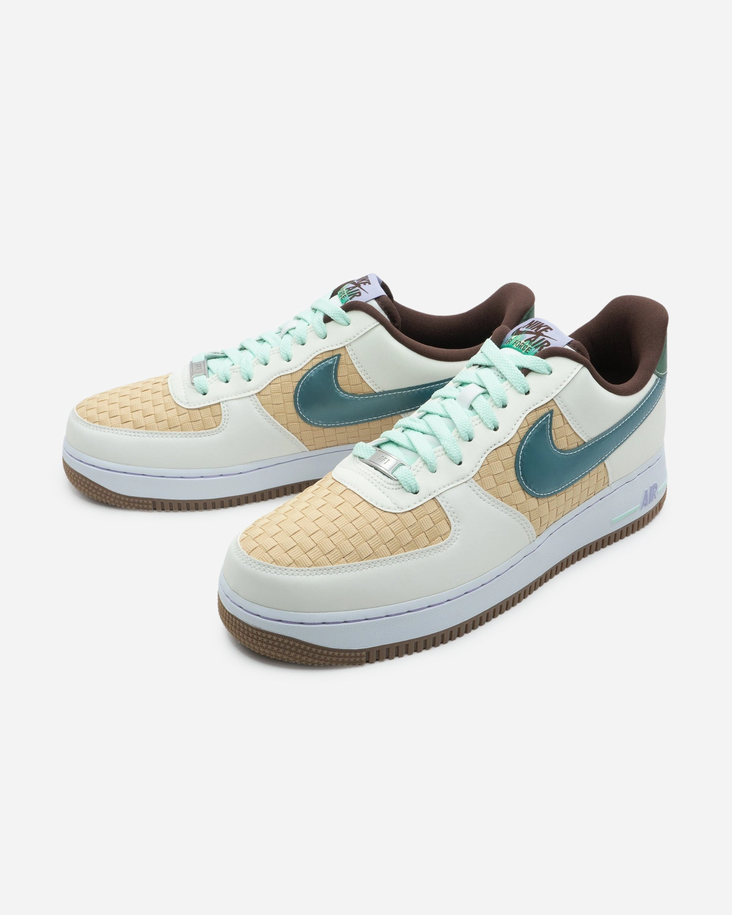 NIKE AIR FORCE 1 RETRO - SUMMITWHITE/ GLACIERBLUE