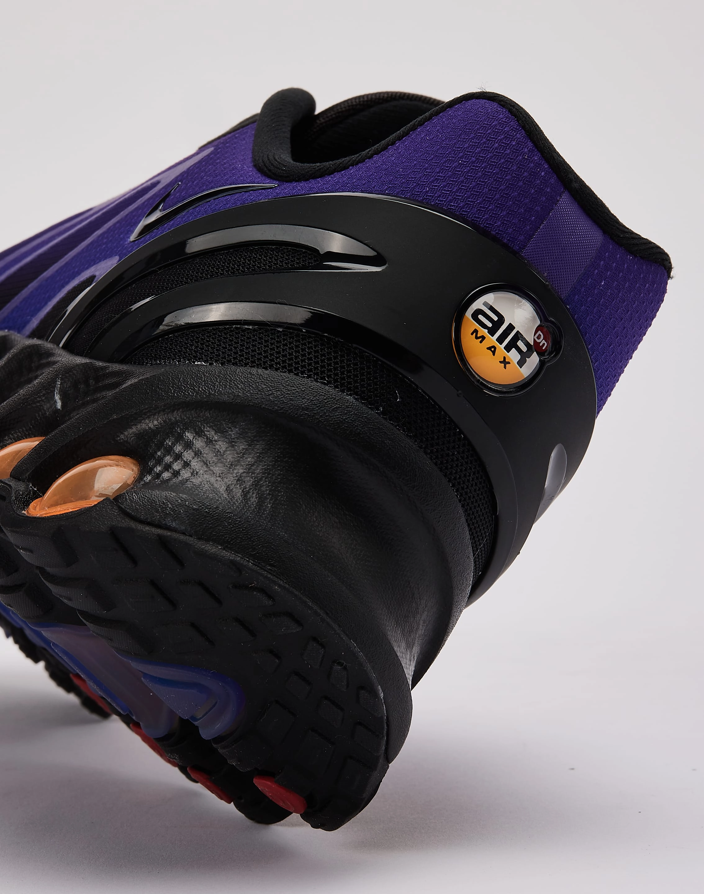 Nike Air Max Dn8
