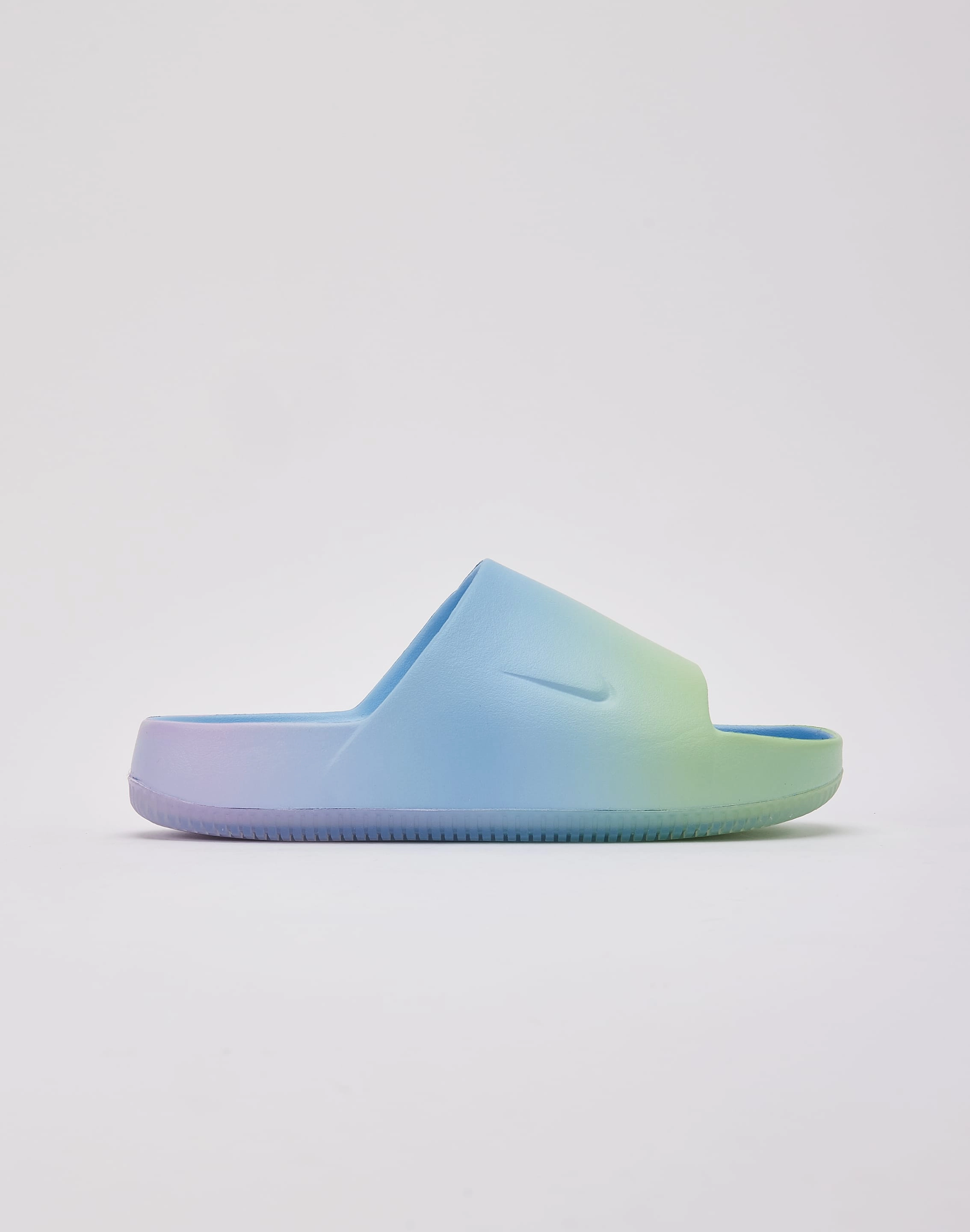Nike Calm Slides