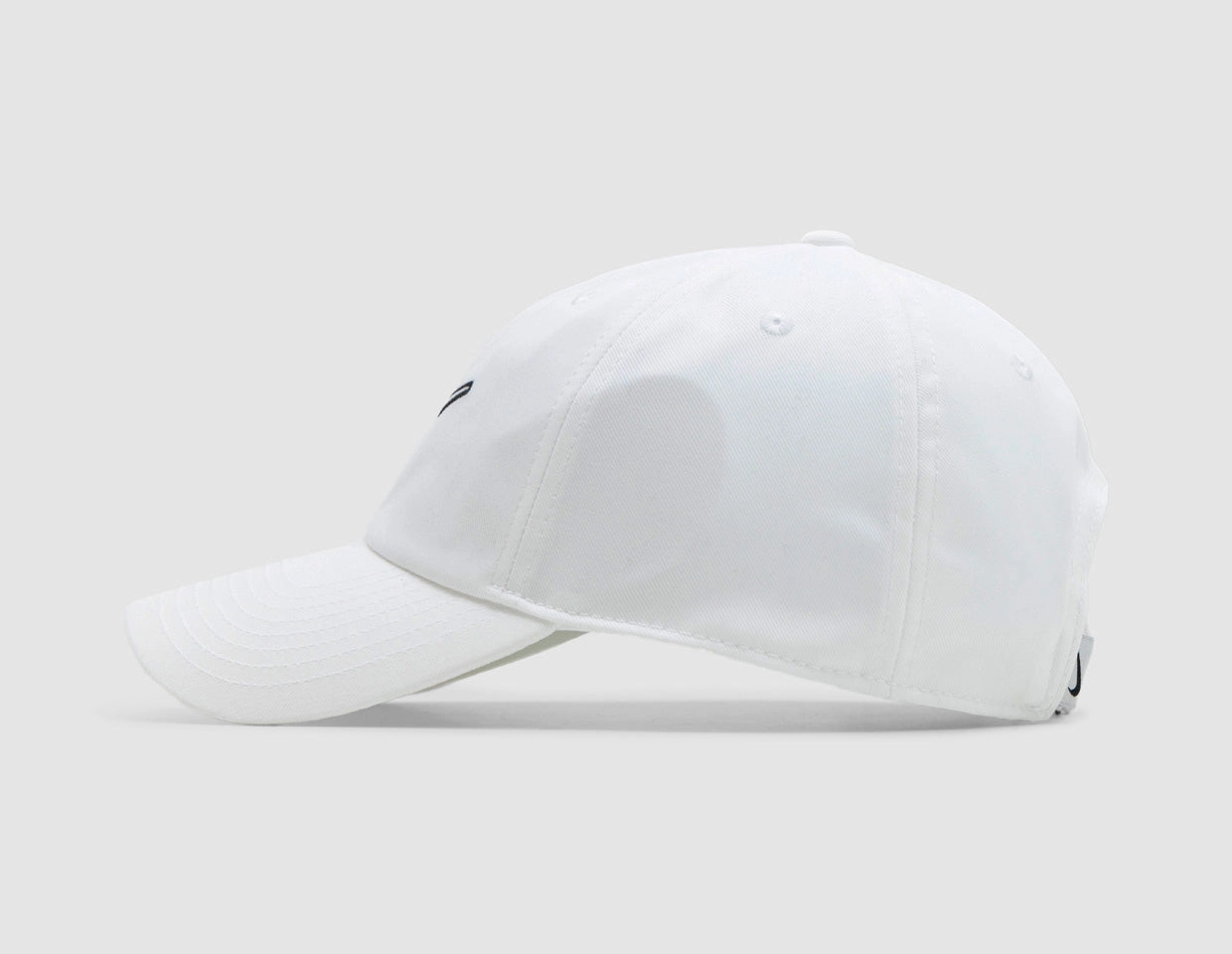Nike Club Unstructured Swoosh Cap White / White