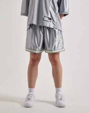 Nike Loose Graphic Shorts